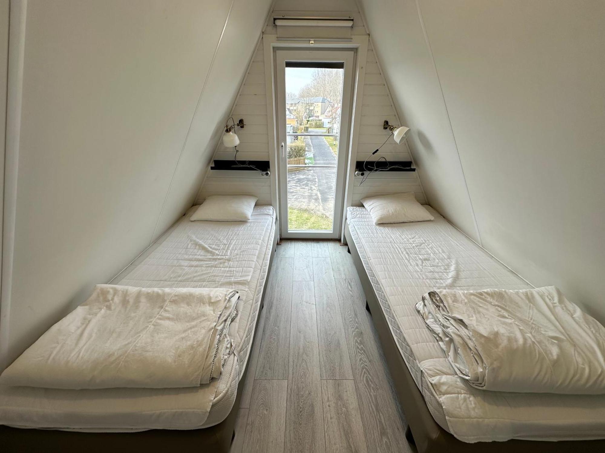 Gezellige Chalet In Nieuwpoort - Opkuis Inbegrepen In De Prijs Oostduinkerke Exterior foto